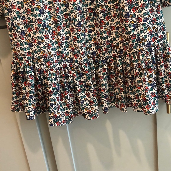 Floral ruffle dress with ties - Picture 4 of 6